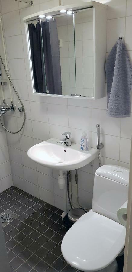 Kr Harju * Helsingfors
